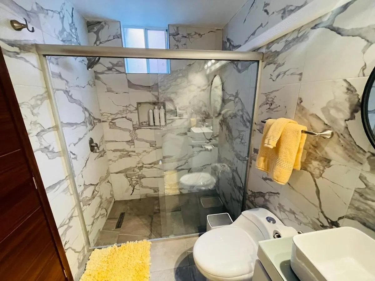 Lägenhet Updated Modern Condo In Central Location Guadalajara