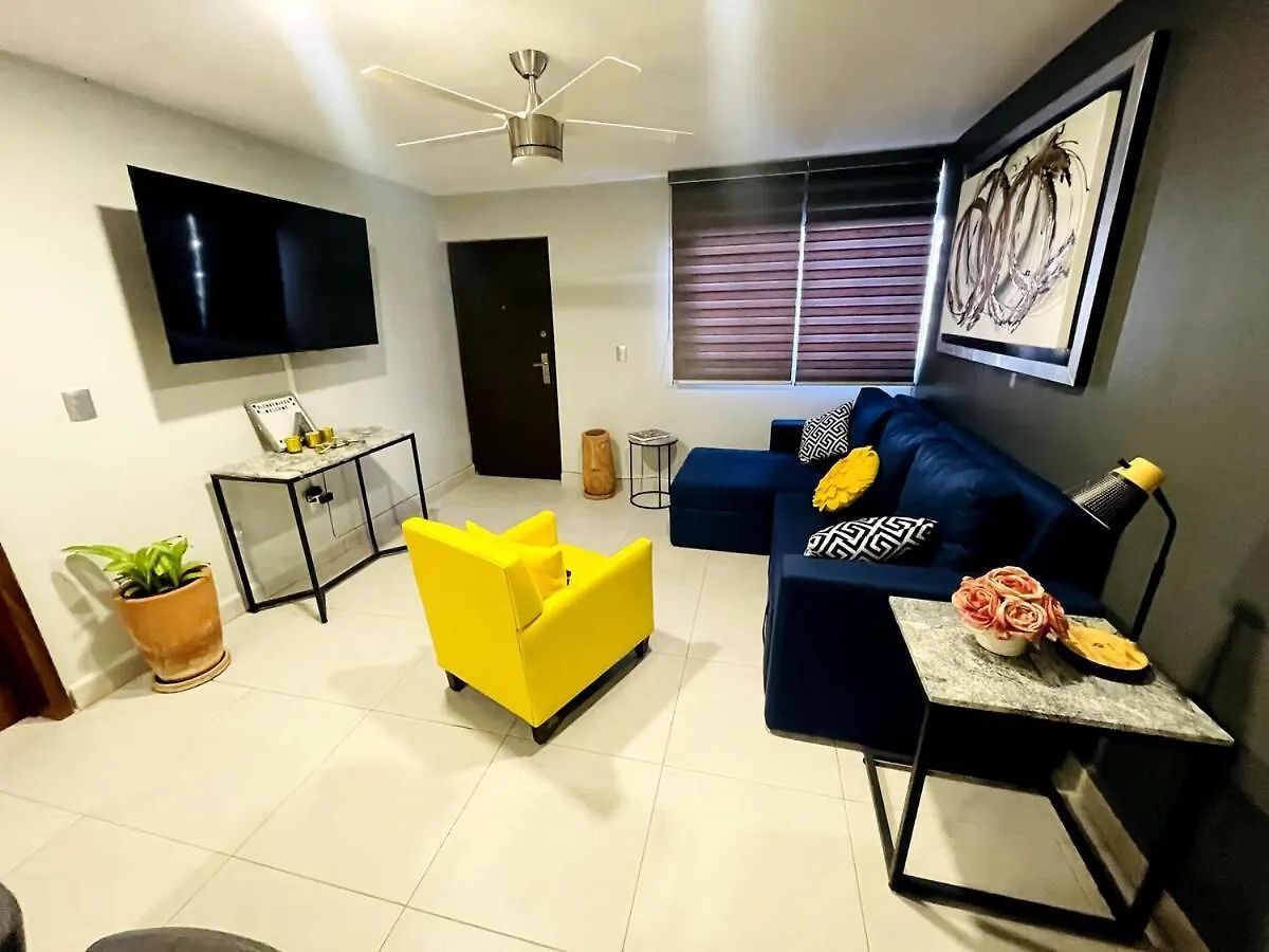 Updated Modern Condo In Central Location Guadalajara